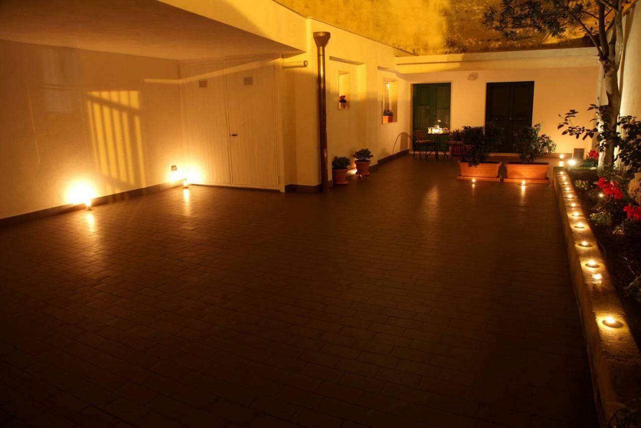 Casa Vacanza L'Alloro 2 ماتيرا المظهر الخارجي الصورة
